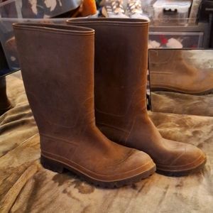 Women's brown rubber boots size 9